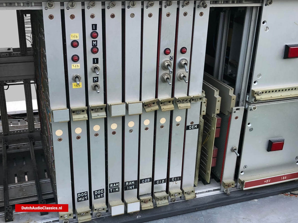 Philips test unit compact disc format