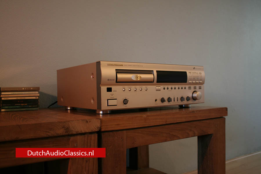 Marantz DD92 DCC recorder TDA1547