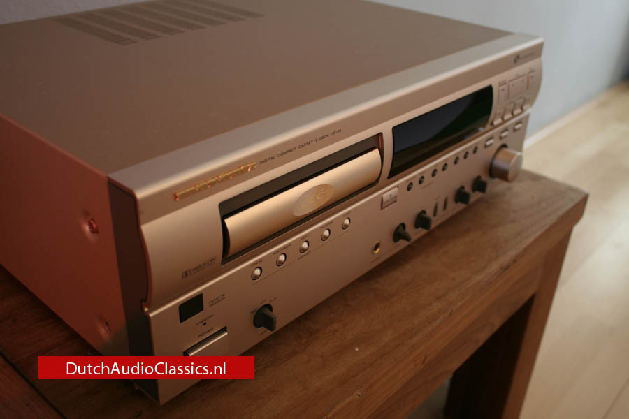 Marantz DD92 DCC recorder TDA1547