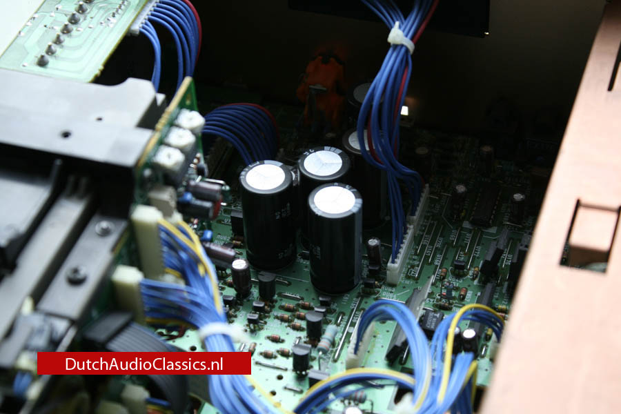 Marantz DD92 DCC recorder TDA1547