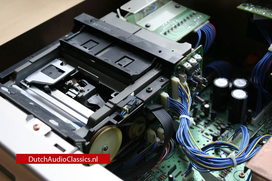 Marantz DD92 DCC recorder TDA1547