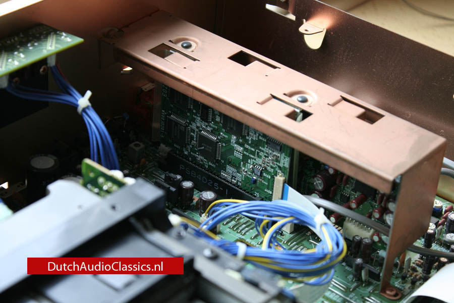 Marantz DD92 DCC recorder TDA1547