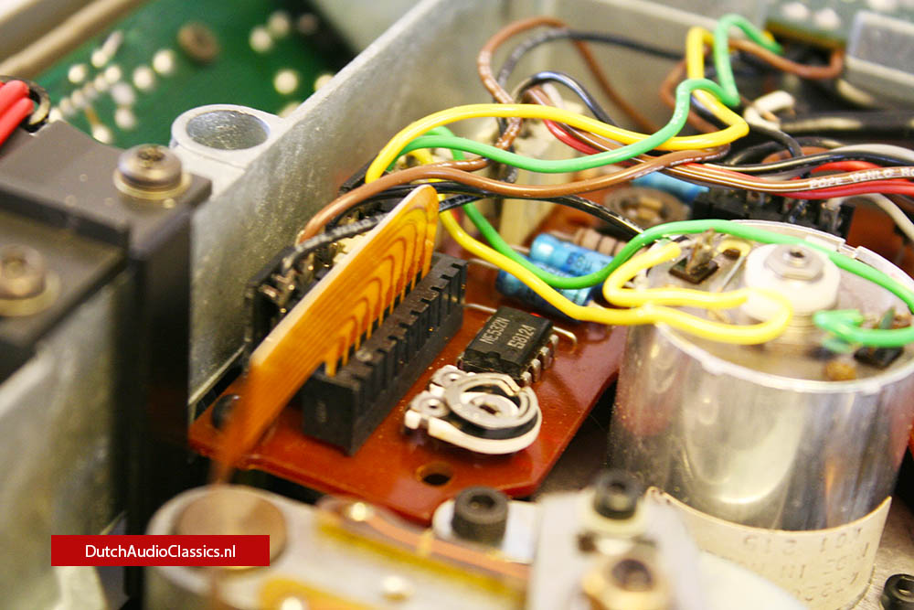 Philips CD100 prototype cdplayer nr.29