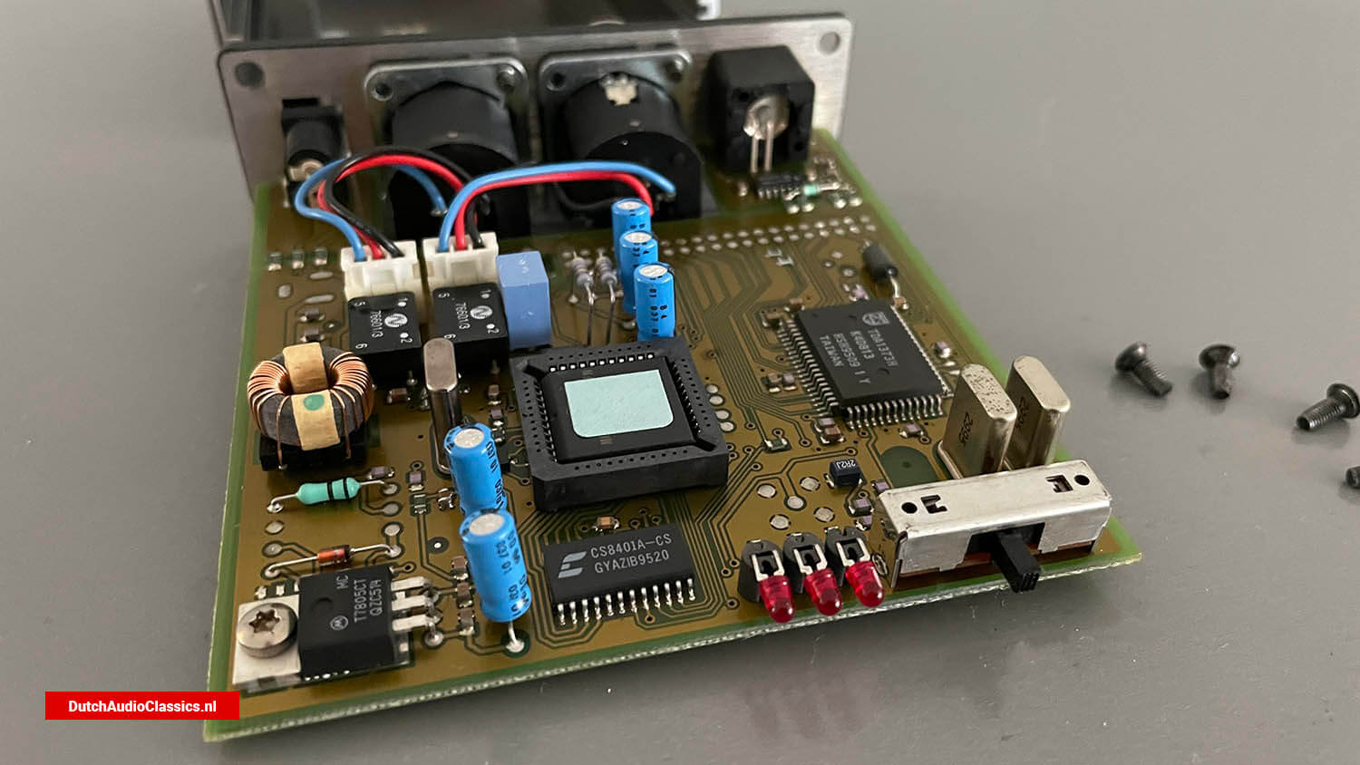 Philips ISP M-SRC mini sample rate converter