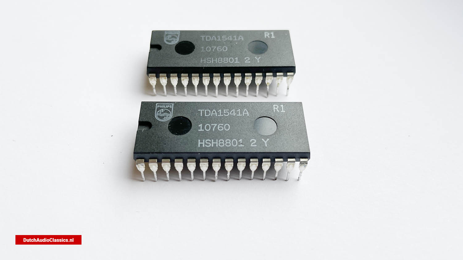Philips TDA1541A R1 10760 HSH8801 2 Y