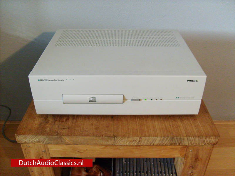 Philips CDD552 2x SCSI cd recorder - DutchAudioClassics.nl