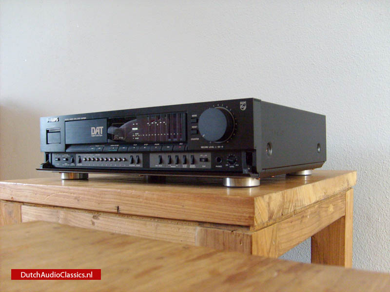 Philips DAT880 DAT recorder prototype - DutchAudioClassics.nl