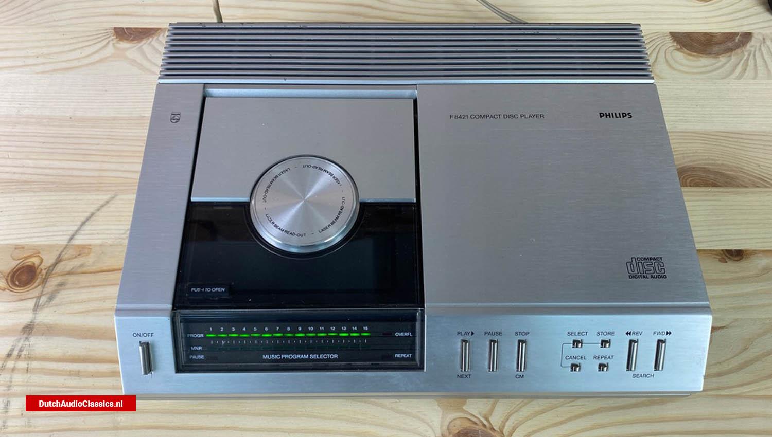 Philips F8421 CD100