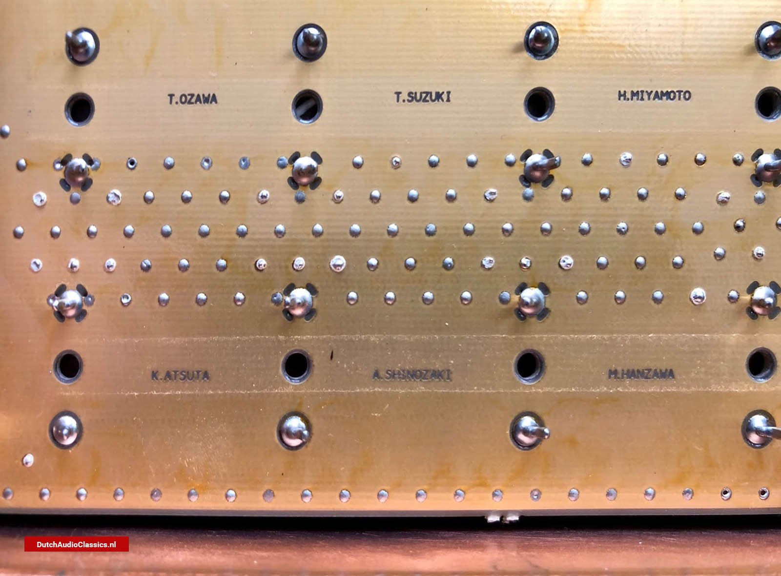 Philips LHH900R Engineering Staff