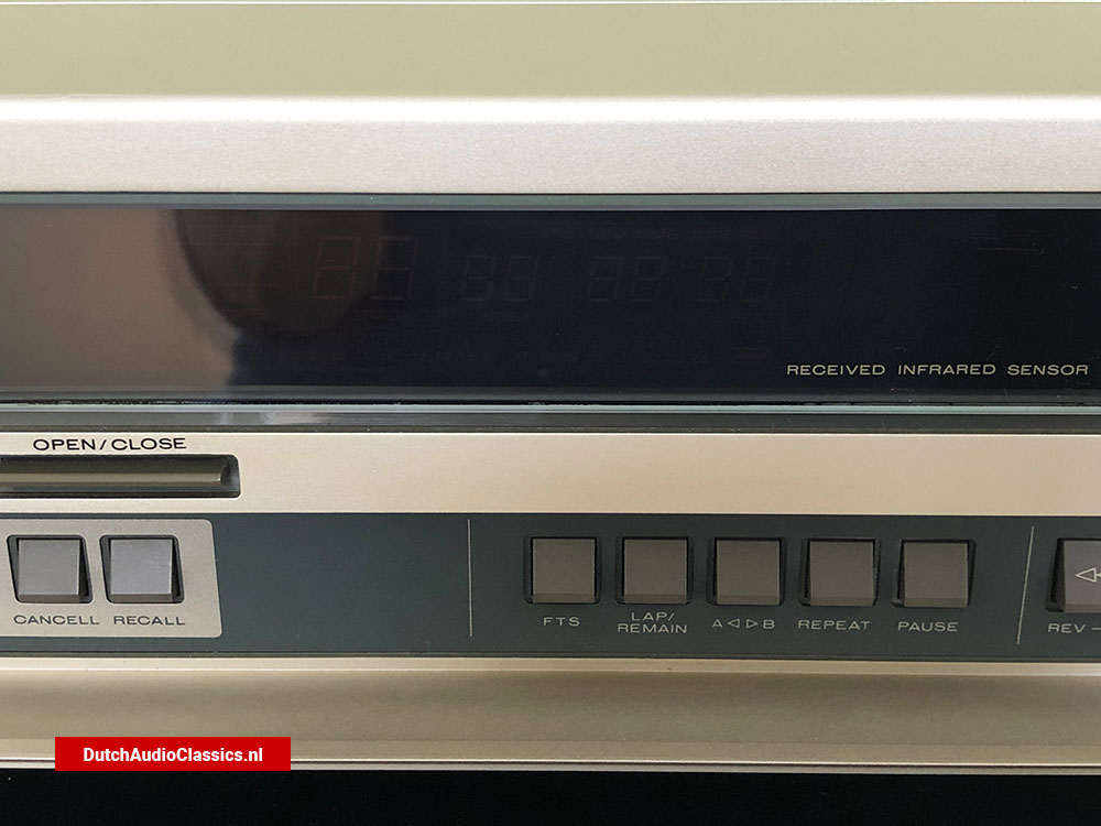 Philips LHH1000 cdplayer TDA1541A S1