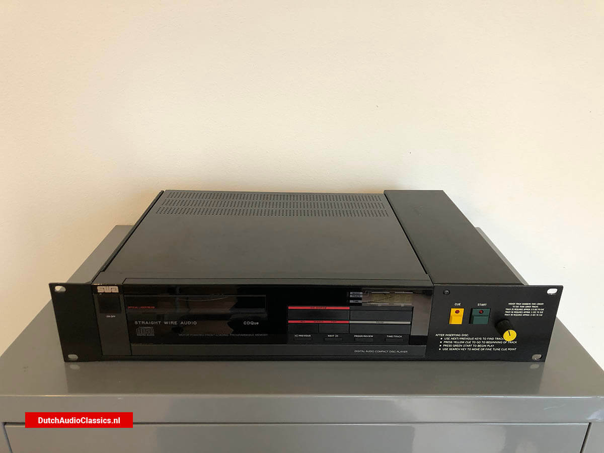 Straight Wire Audio CDQue broadcast cdplayer